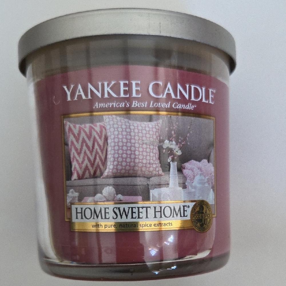 Yankee Candle Home Sweet Home 7oz